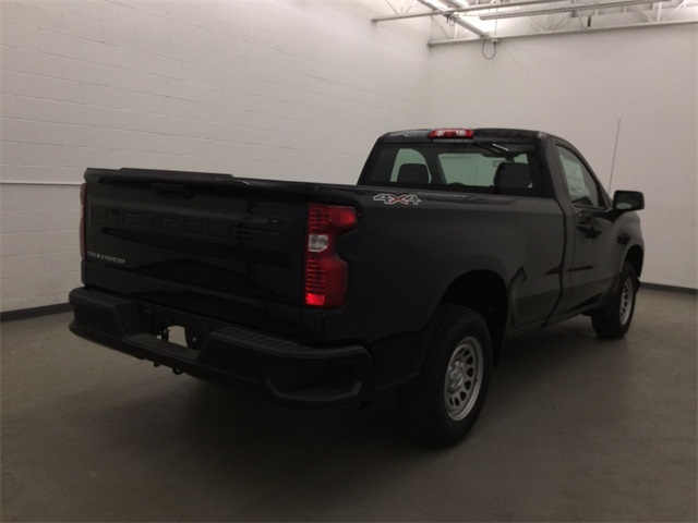 2020 Chevrolet Silverado 1500 photo 3