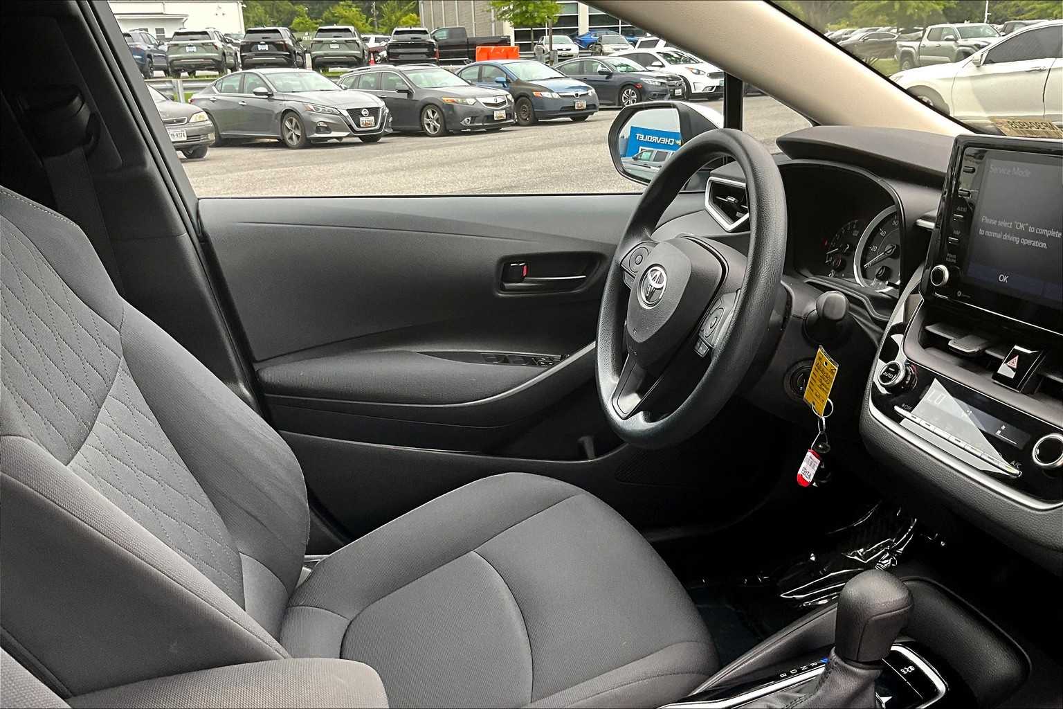 2022 Toyota Corolla LE photo 8