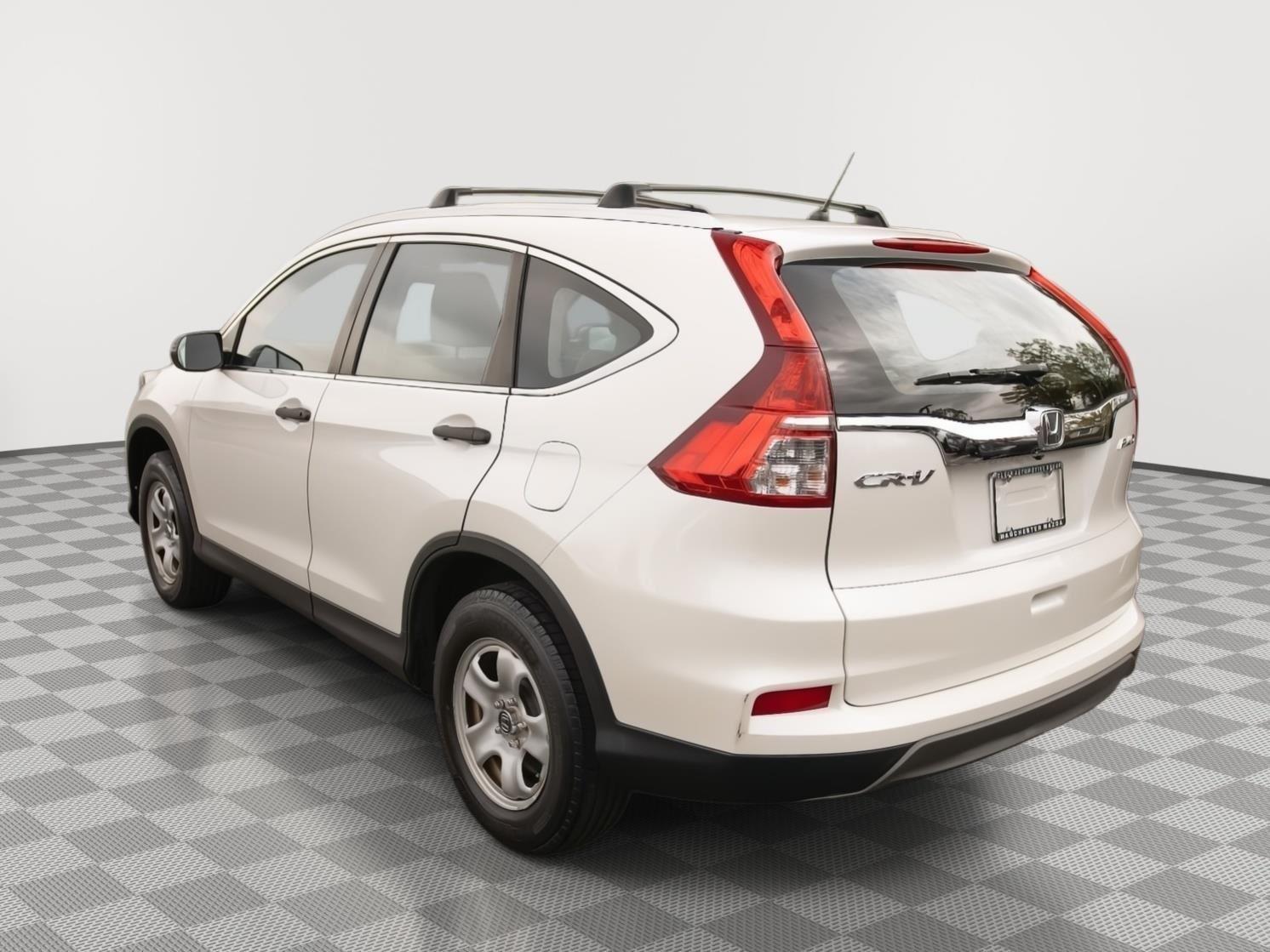 2016 Honda CR-V LX photo 19