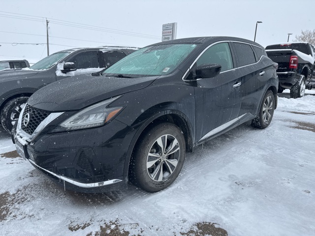 2021 Nissan Murano S photo 2