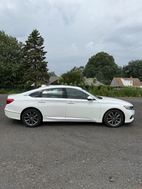 2022 Honda Accord EX-L photo 8