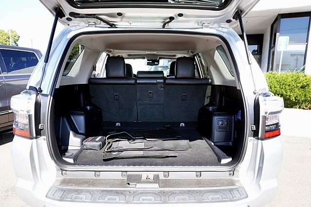 2021 Toyota 4Runner TRD Off-Road Premium photo 11