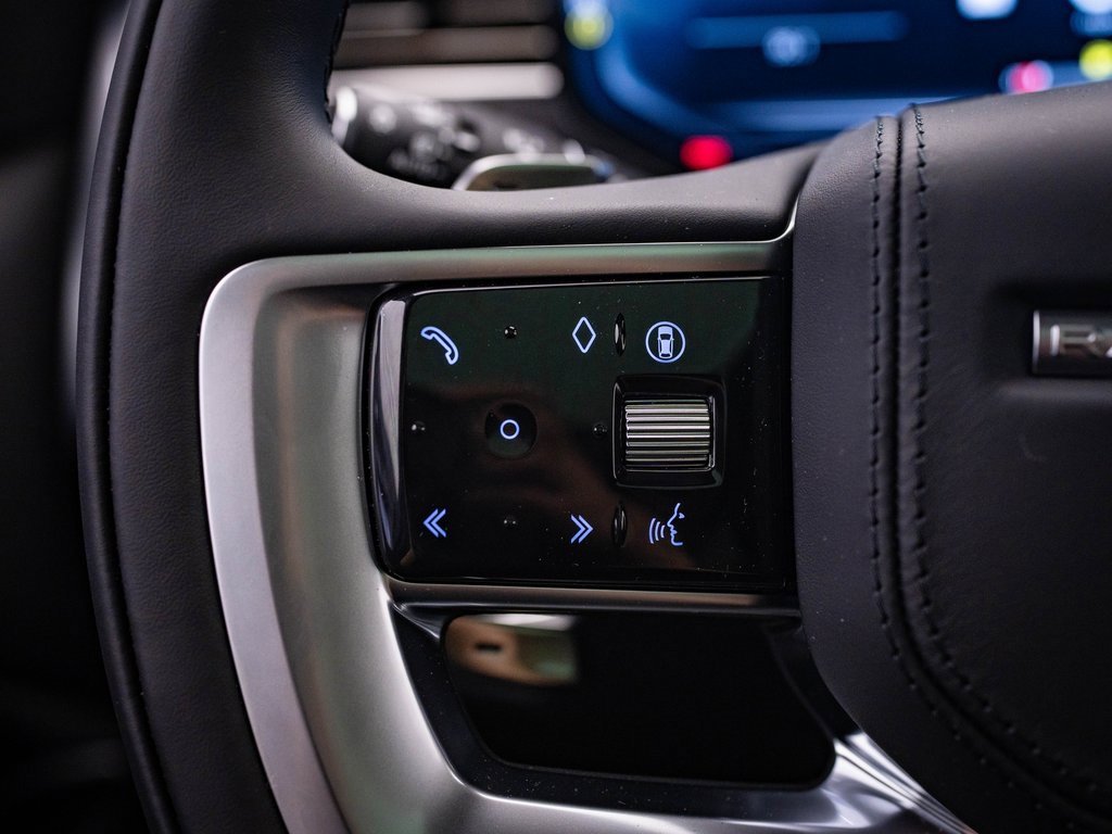 2025 Land Rover Range Rover SE photo 25