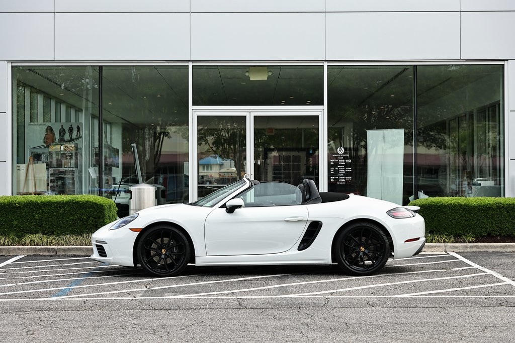 2024 Porsche Boxster Base photo 2