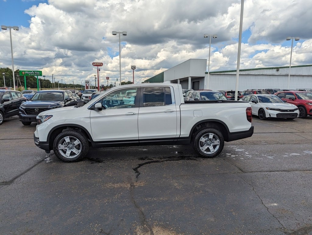 2025 Honda Ridgeline RTL photo 5