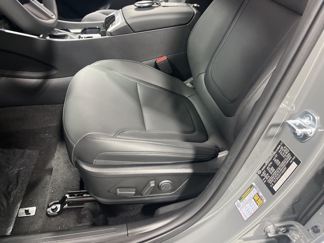 2026 Hyundai Santa Cruz SEL photo 6