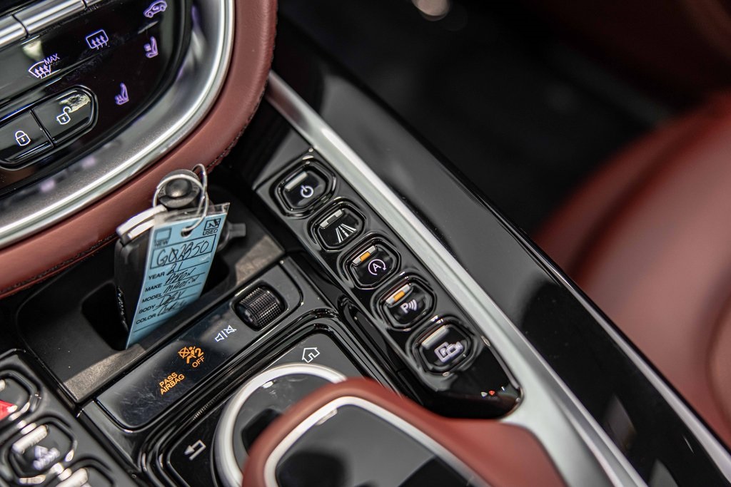 2021 ASTON MARTIN DBX - Image 31