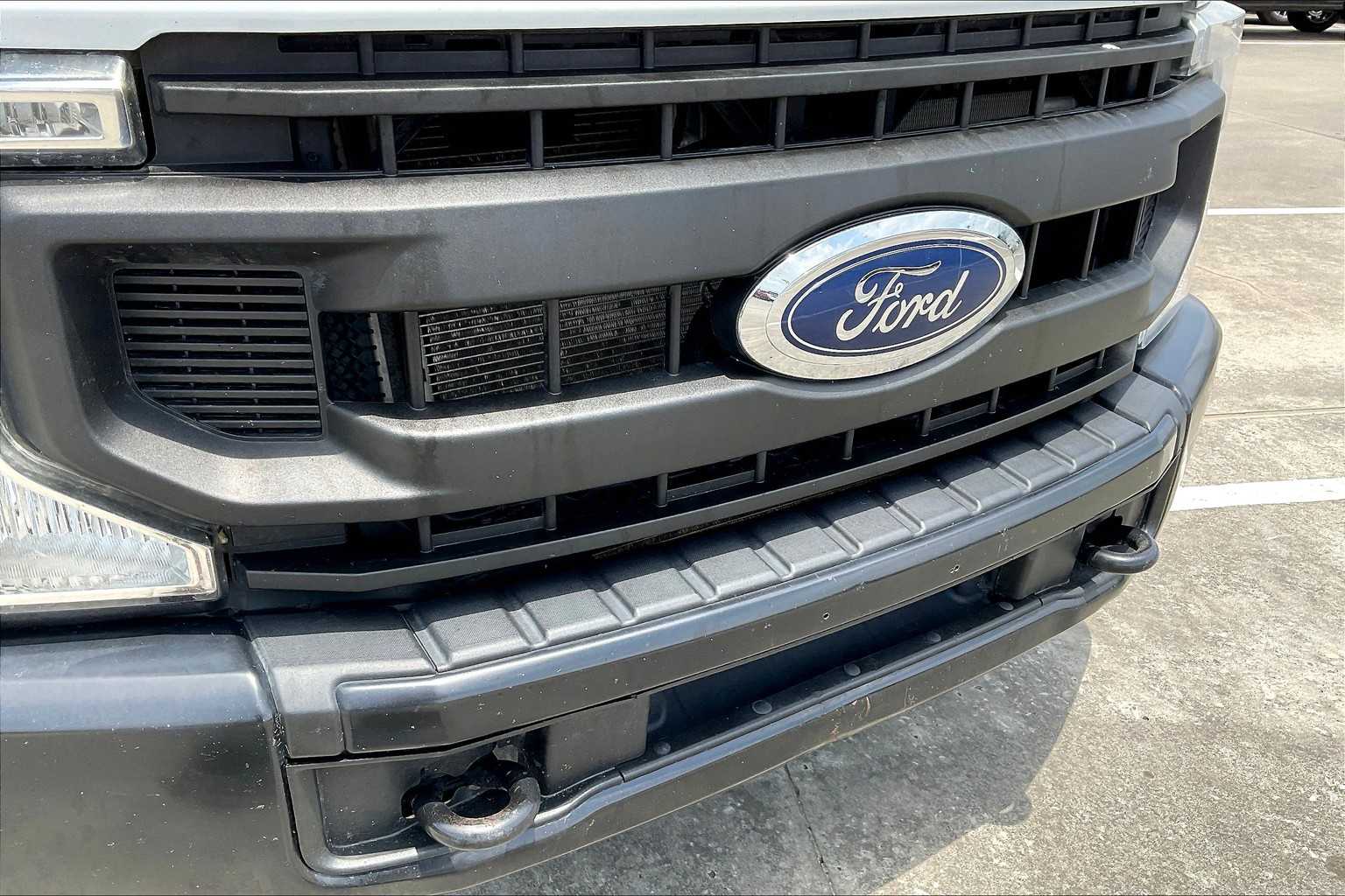 2021 Ford F-350 XL photo 27
