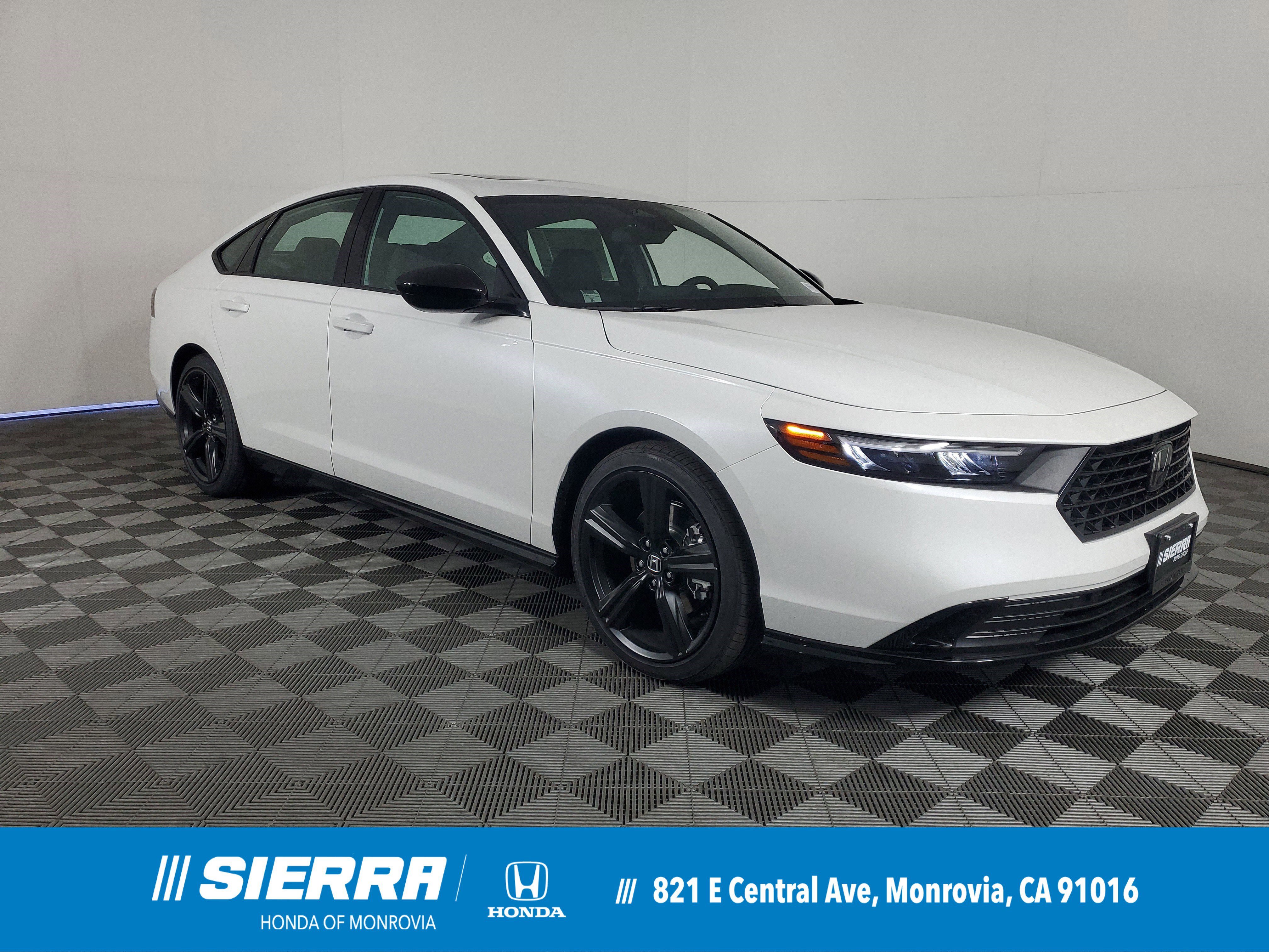 2025 Honda Accord Hybrid Sport-L's photo