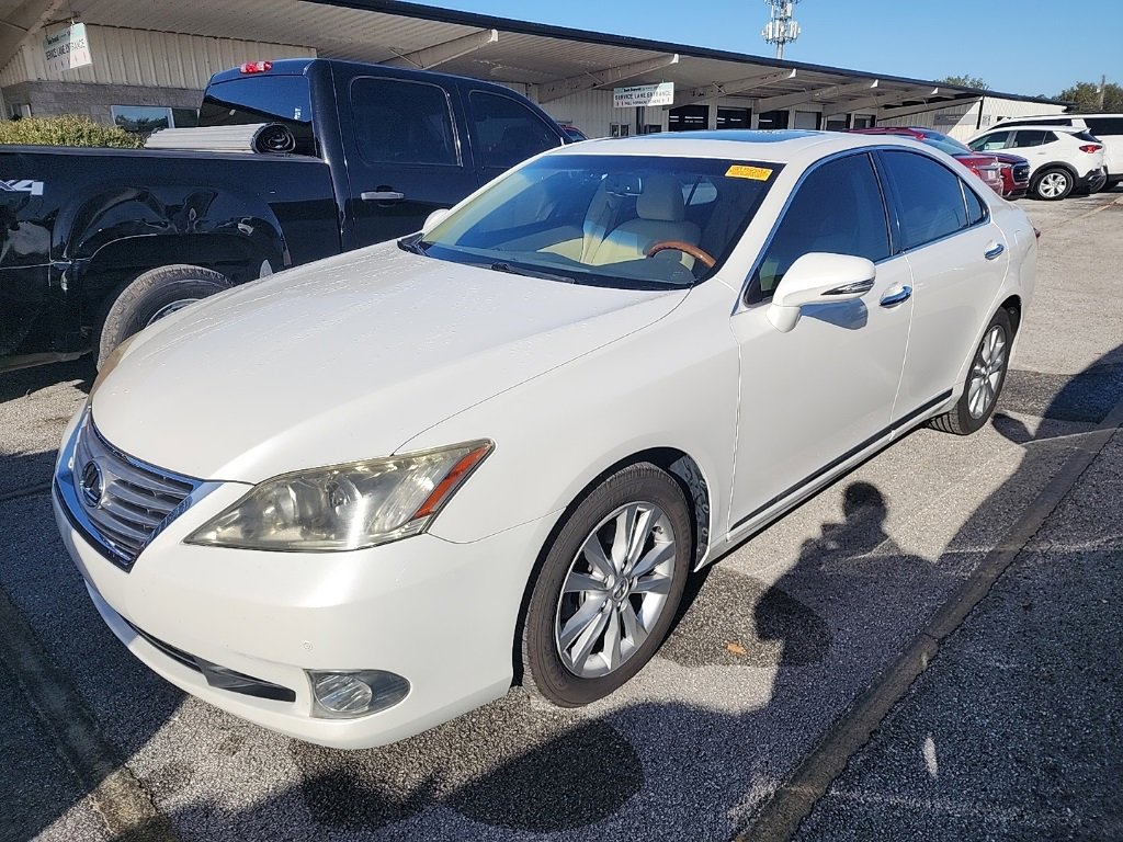 2010 Lexus ES 350's photo