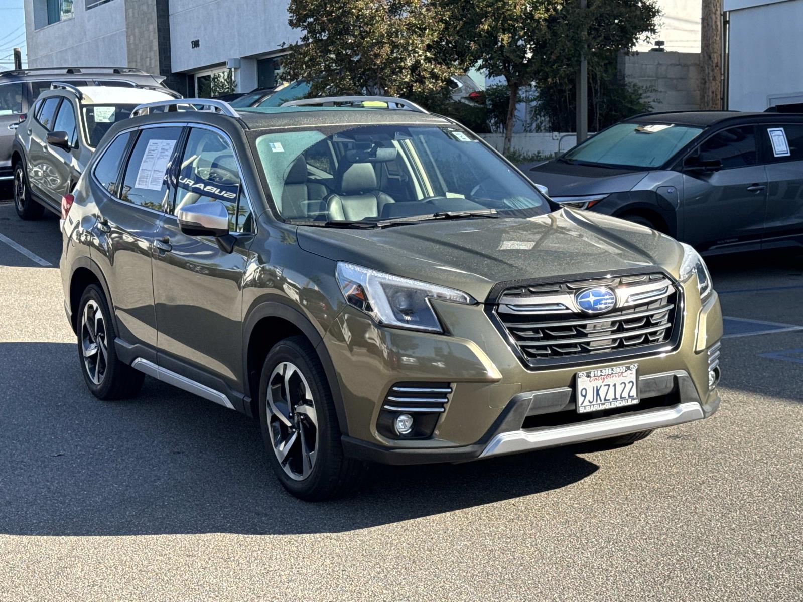 2023 Subaru Forester Touring photo 3