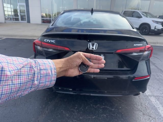 2024 Honda Civic Sport photo 3