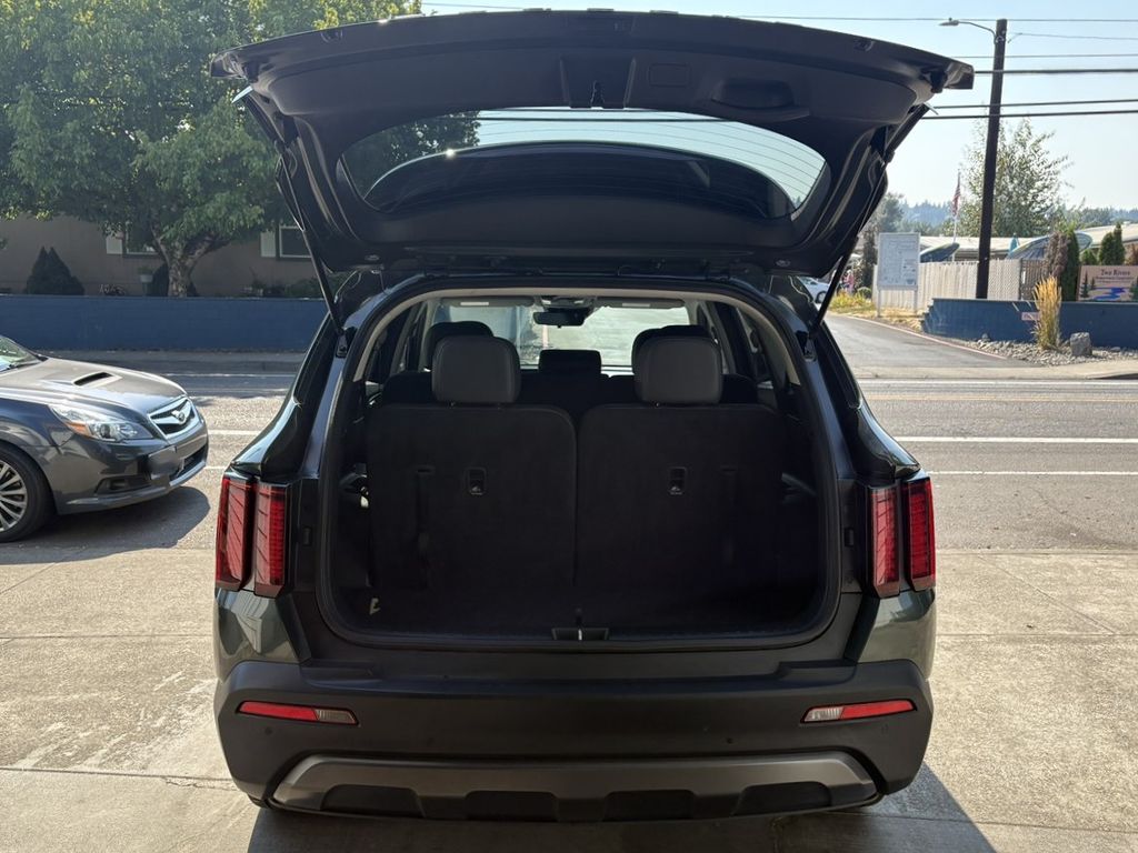 2022 Kia Sorento X-Line S photo 6