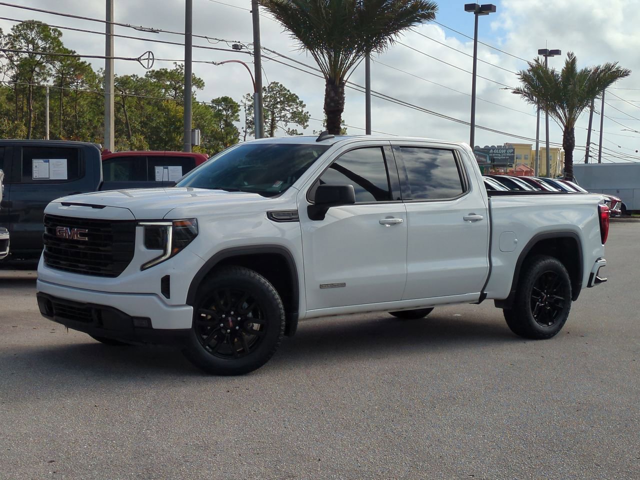 2022 GMC Sierra 1500 Elevation's photo