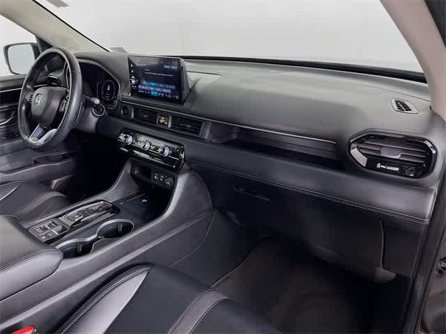 2023 Honda Pilot Touring photo 31