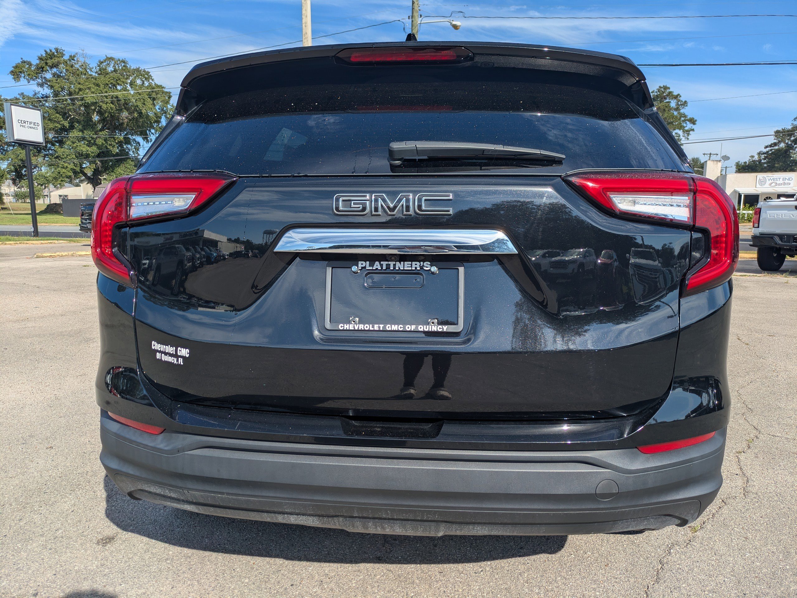 2023 Gmc Terrain SLE photo 4