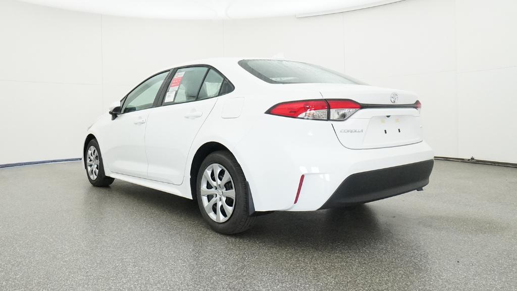 2025 Toyota Corolla LE photo 14