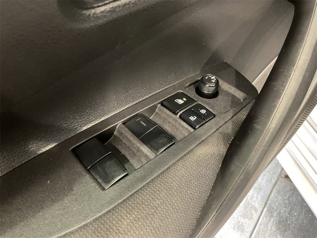 2024 Toyota Corolla LE photo 10