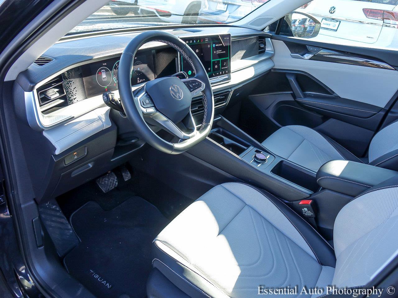 2025 VOLKSWAGEN TIGUAN - Image 8