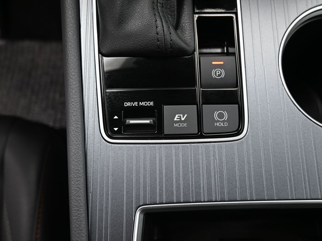 2024 Toyota Sienna XSE photo 24