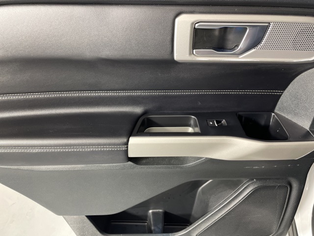 2022 Ford Explorer Limited photo 35