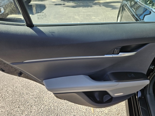 2023 Toyota Camry LE photo 14