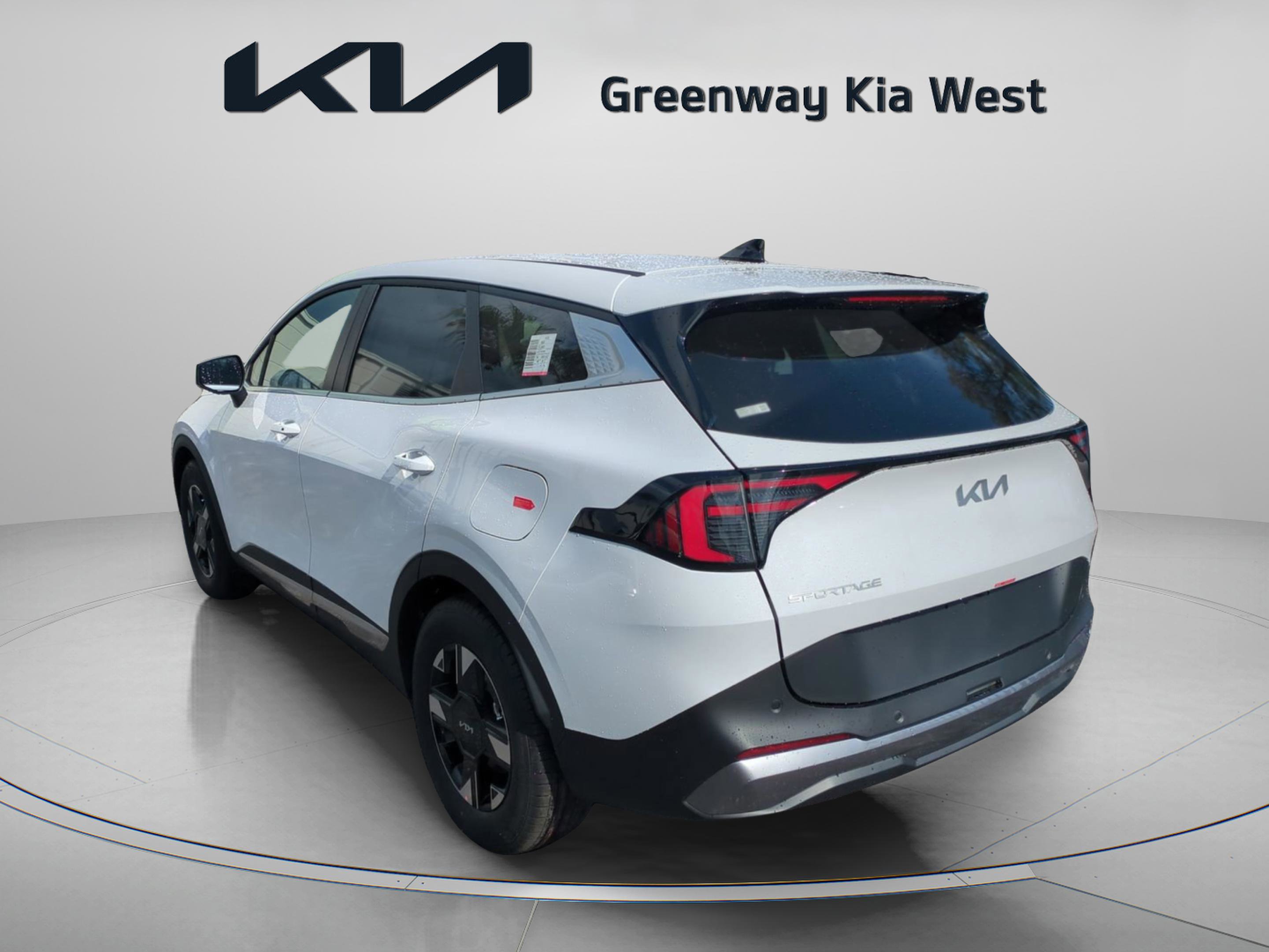 2026 Kia Sportage LX photo 4