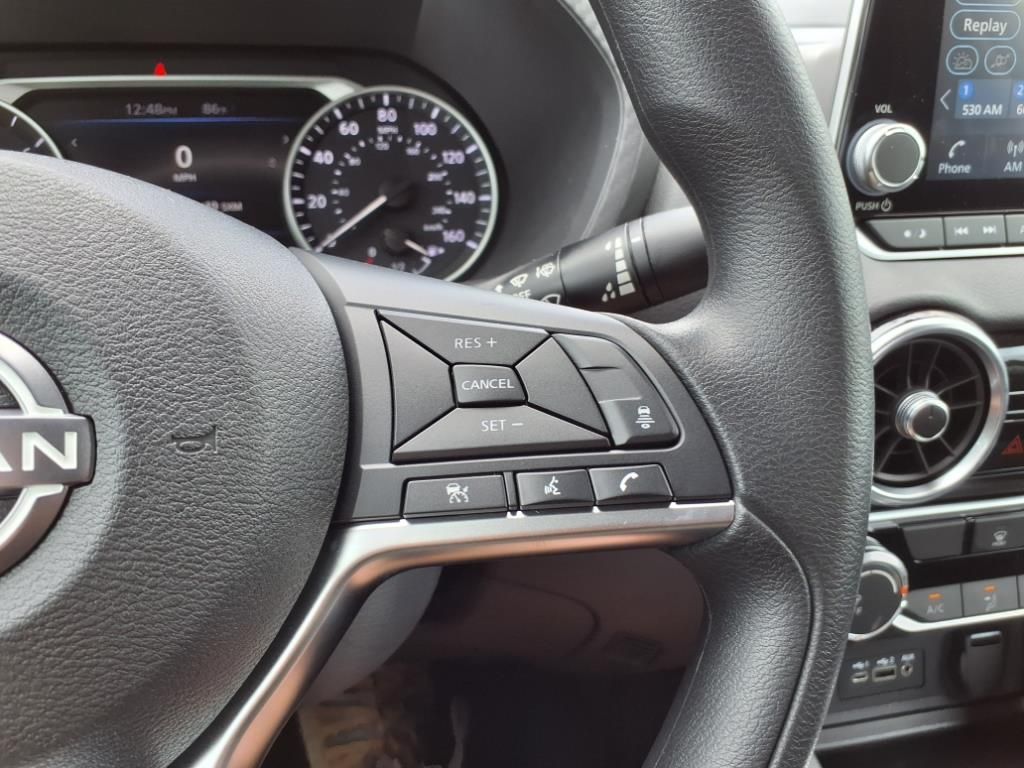 2025 Nissan Sentra SV photo 17