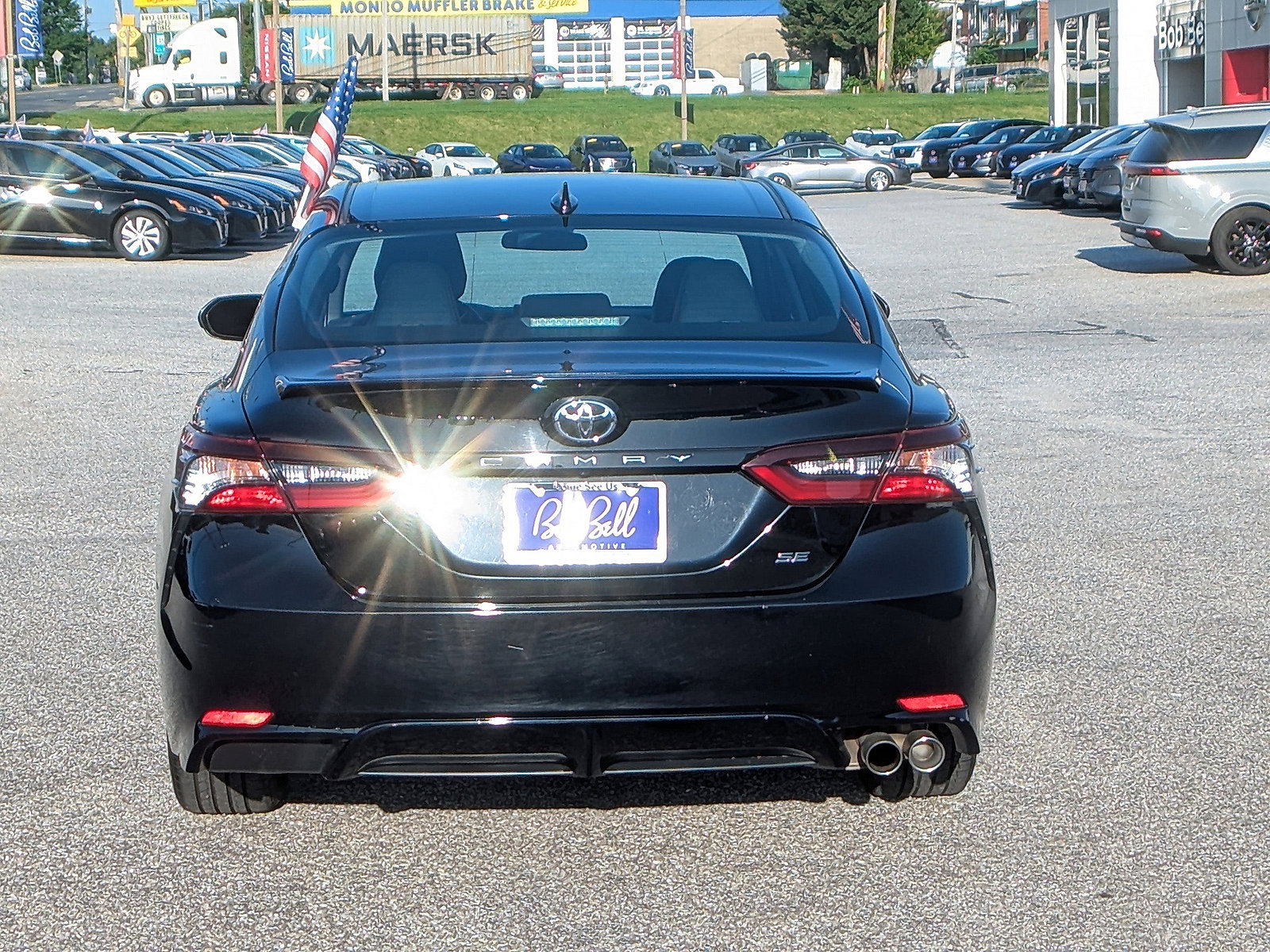 2021 Toyota Camry SE photo 24
