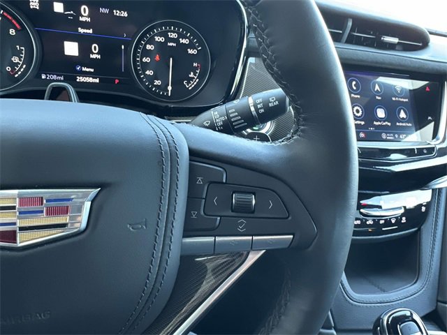 2025 Cadillac XT6 Premium Luxury photo 35