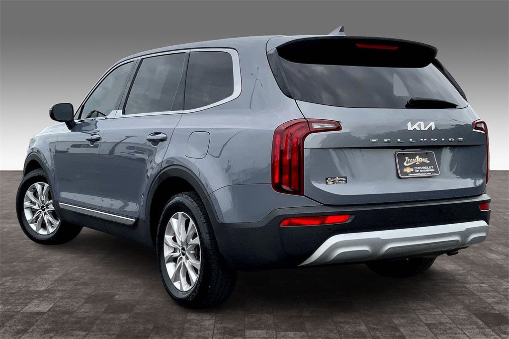 2022 Kia Telluride LX photo 11