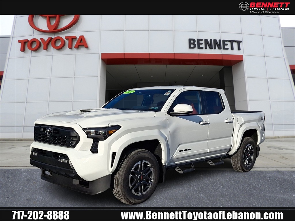 2024 Toyota Tacoma TRD Sport's photo