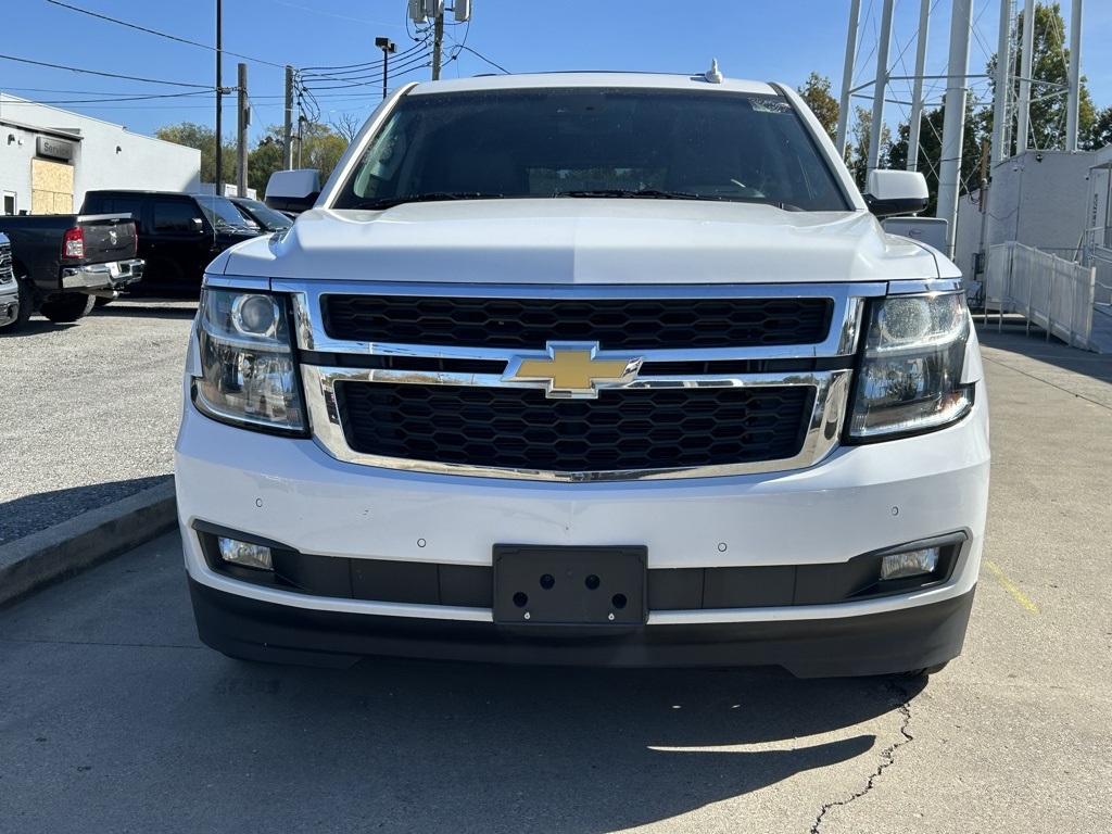 2018 Chevrolet Tahoe LT photo 2