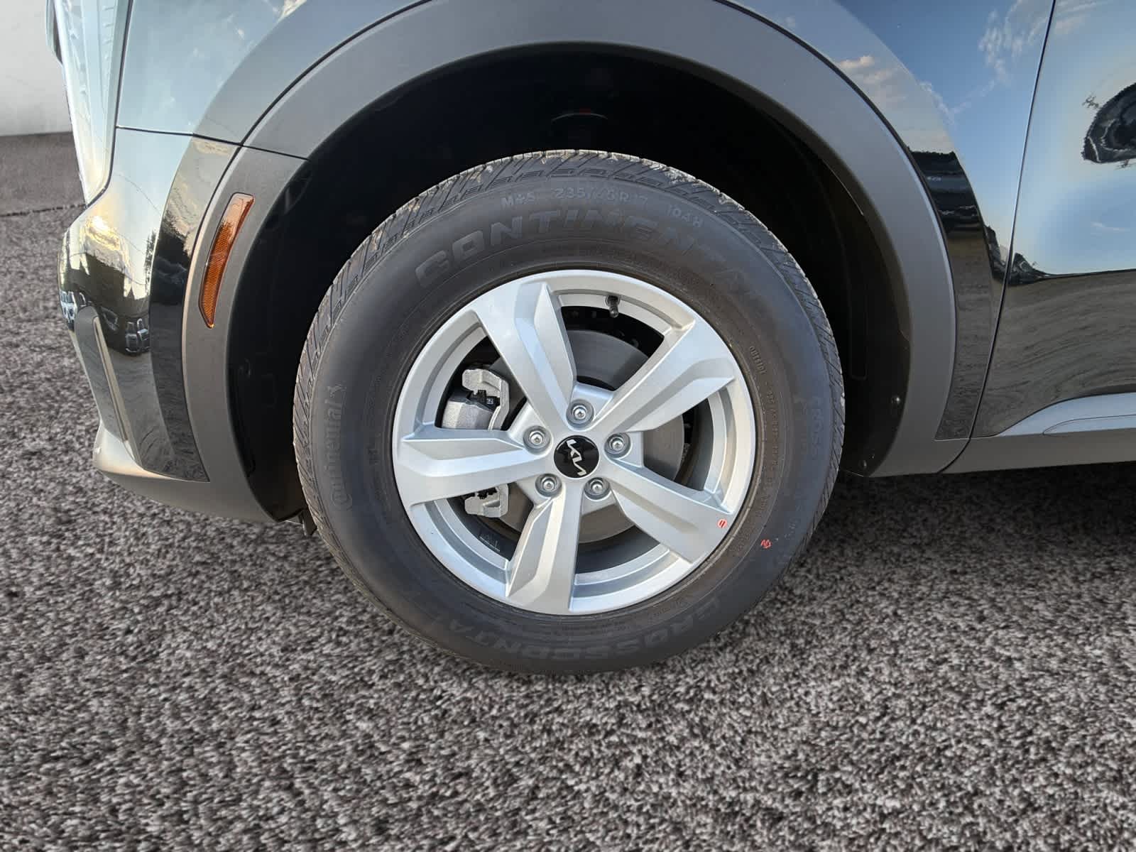 2026 Kia Sorento LX photo 14
