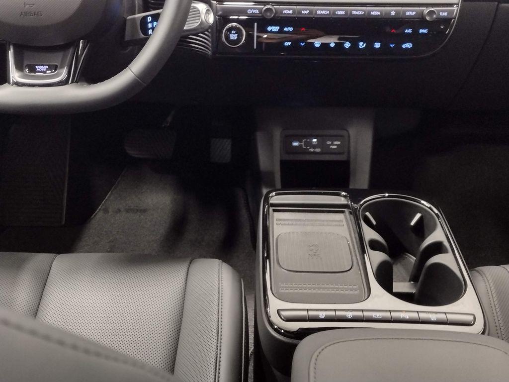 2025 Hyundai Ioniq 5 photo 32