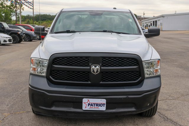 2022 Ram 1500 Classic Tradesman photo 2