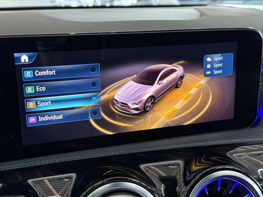 2025 Mercedes Benz CLA 250 4MATIC photo 3