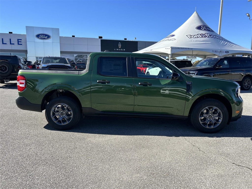 2025 Ford Maverick XLT photo 3