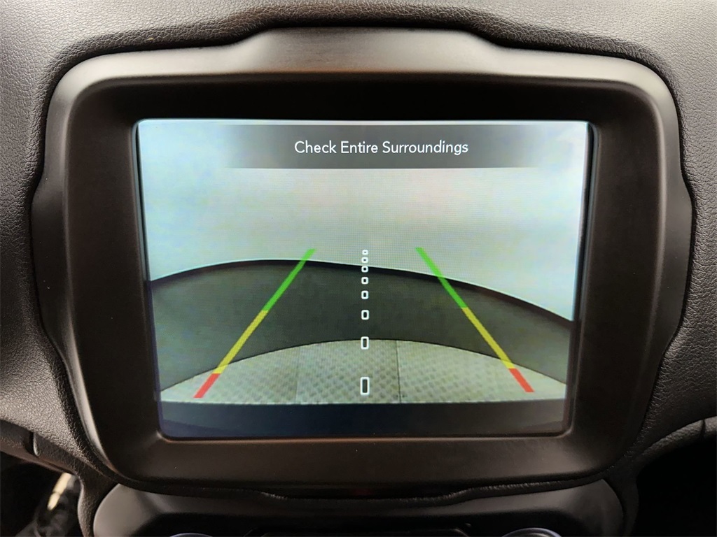 2022 Jeep Renegade Limited photo 17