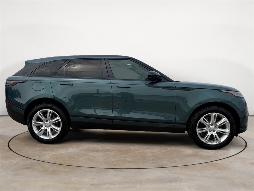 2026 Land Rover Range Rover Velar S photo 6