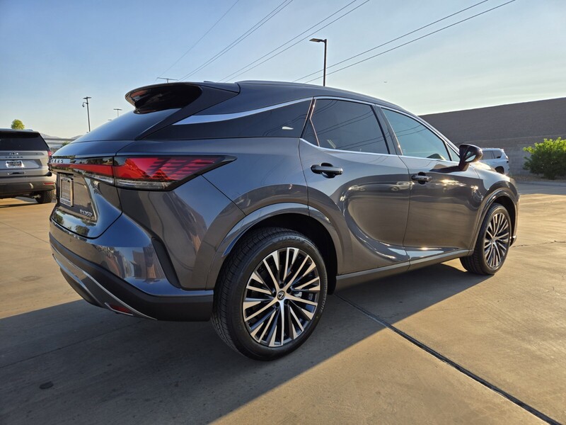 2025 Lexus RX 350 Premium photo 3