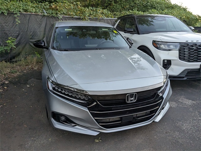 2022 Honda Accord Sport photo 2
