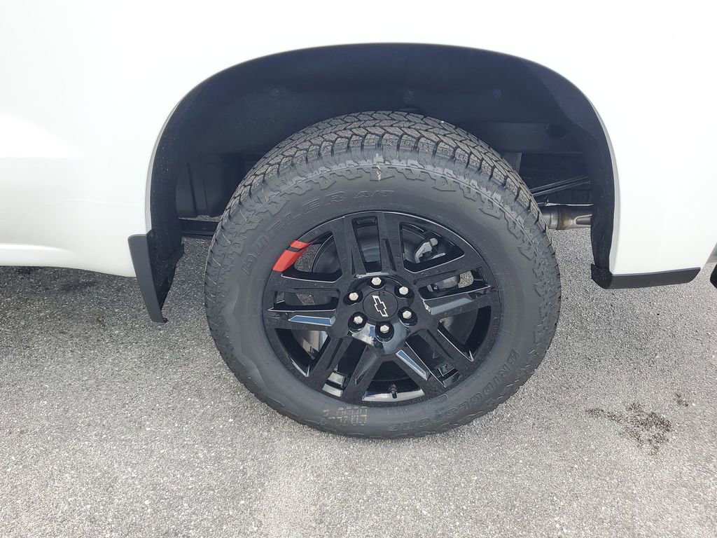 2025 Chevrolet Silverado 1500 RST photo 17