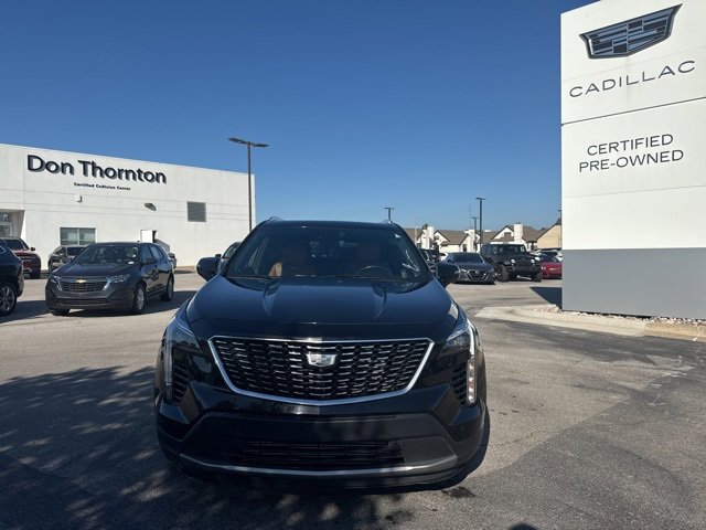 2022 Cadillac XT4 Premium Luxury photo 2