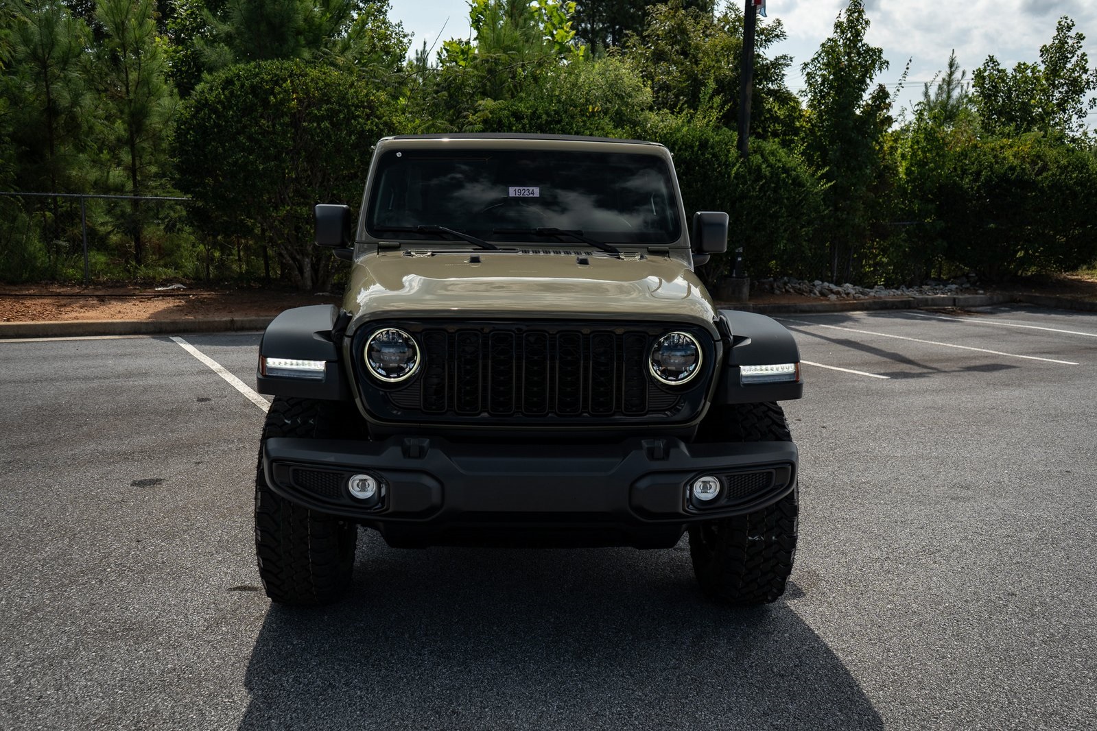 2025 Jeep Wrangler Willys photo 2
