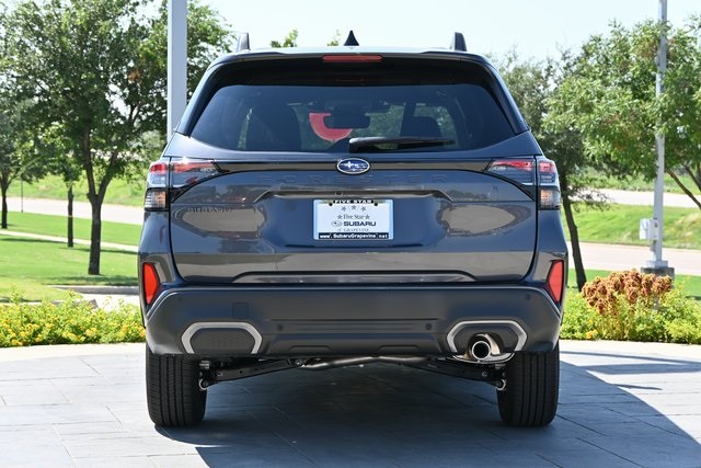 2025 Subaru Forester Limited photo 4