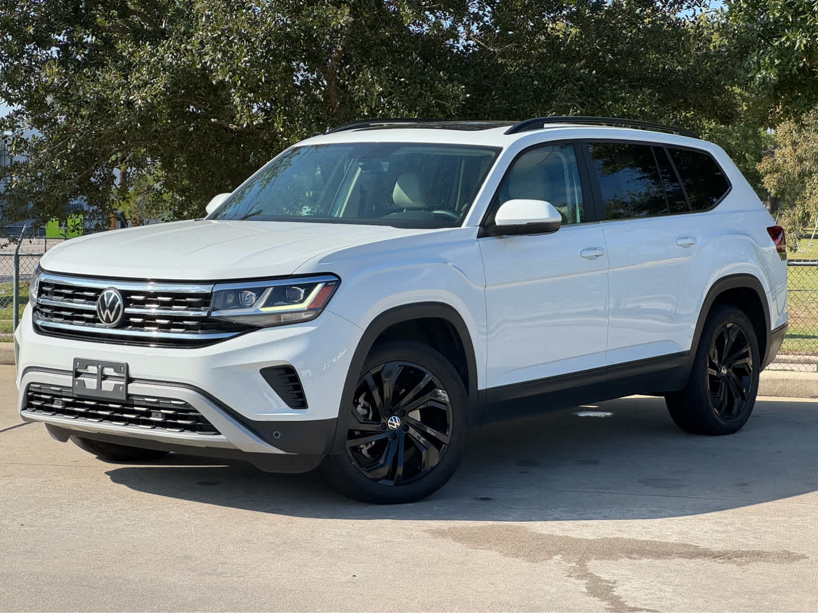 2022 Volkswagen Atlas SE w/Tech