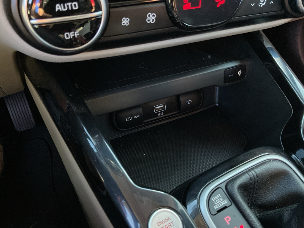 2020 Kia Soul EX photo 24