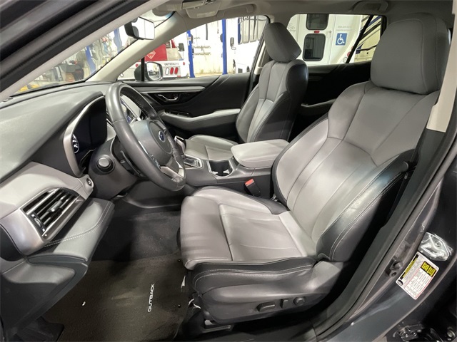 2022 Subaru Outback Limited XT photo 17