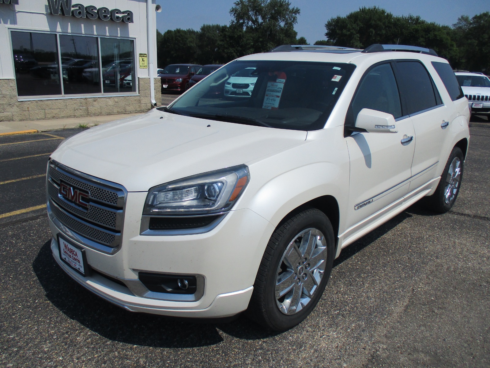 Used 2014 GMC Acadia Denali with VIN 1GKKVTKD9EJ288537 for sale in Waseca, Minnesota